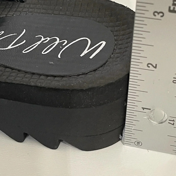 WILD PAIR Thong Wedge Sandals flip flops bling black size 7.5 - Picture 5 of 9